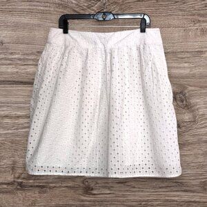 TALBOTS Women's White Eyelet Embroidered Ruffle Lined Side Zipper Cotton Size 12